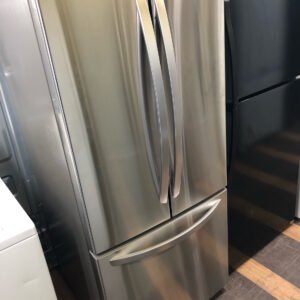 LG 21.8 Cu. Ft. French Door 30 Refrigerator LFNS22520S