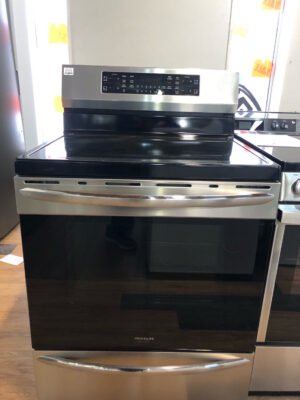 New - Open Box Scratch & Dent Frigidaire Gallery Glass Top Stove