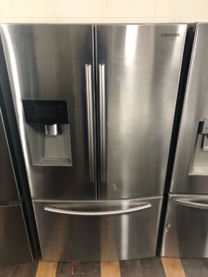 Samsung French Door Refrigerator RF263BAESR