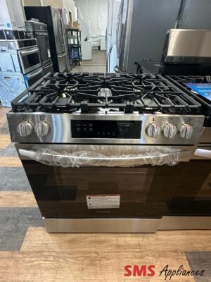 Open Box - Scratch & Dent Frigidaire Gas Range  FCFG3062AS